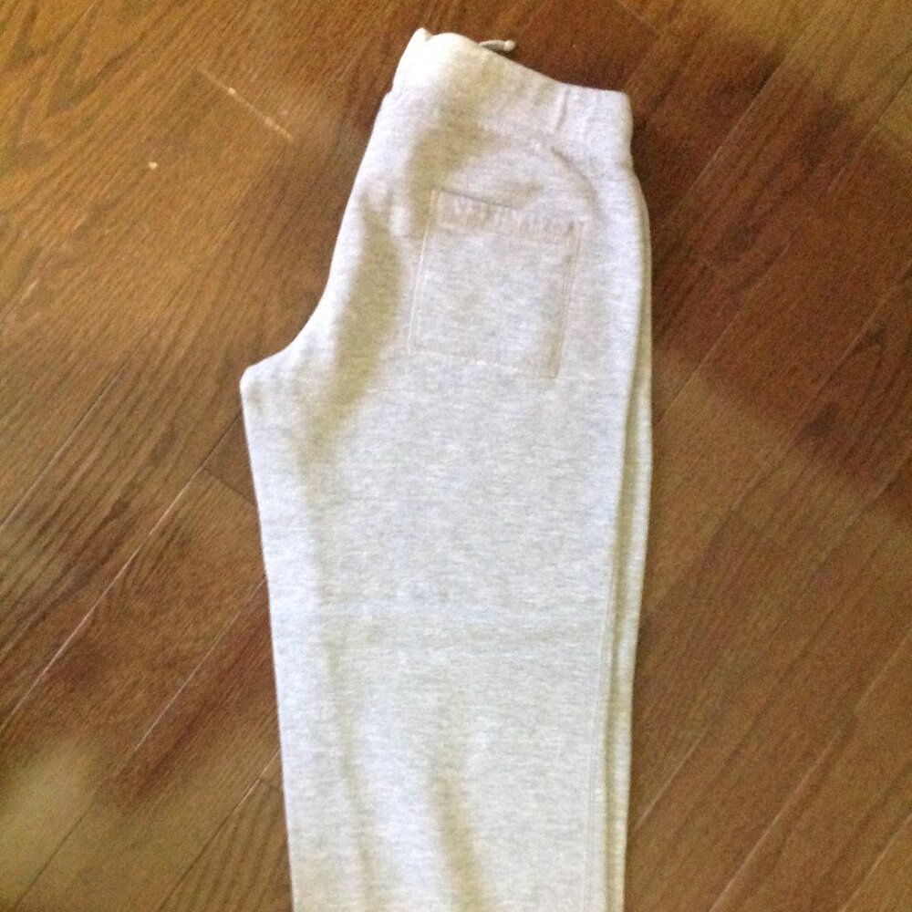 Roots Capris - Picture 3 of 6